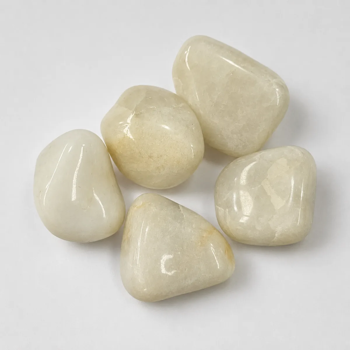 Pedra Rolada Cristal Leitoso